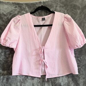 SHEIN Pink Gingham Puff Sleeve Blouse